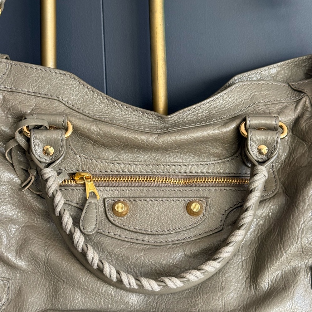 Balenciaga Giant 12 City Bag, Beige Liege Lambskin w/ Gold Hardware, EUC - Picture 4 of 16
